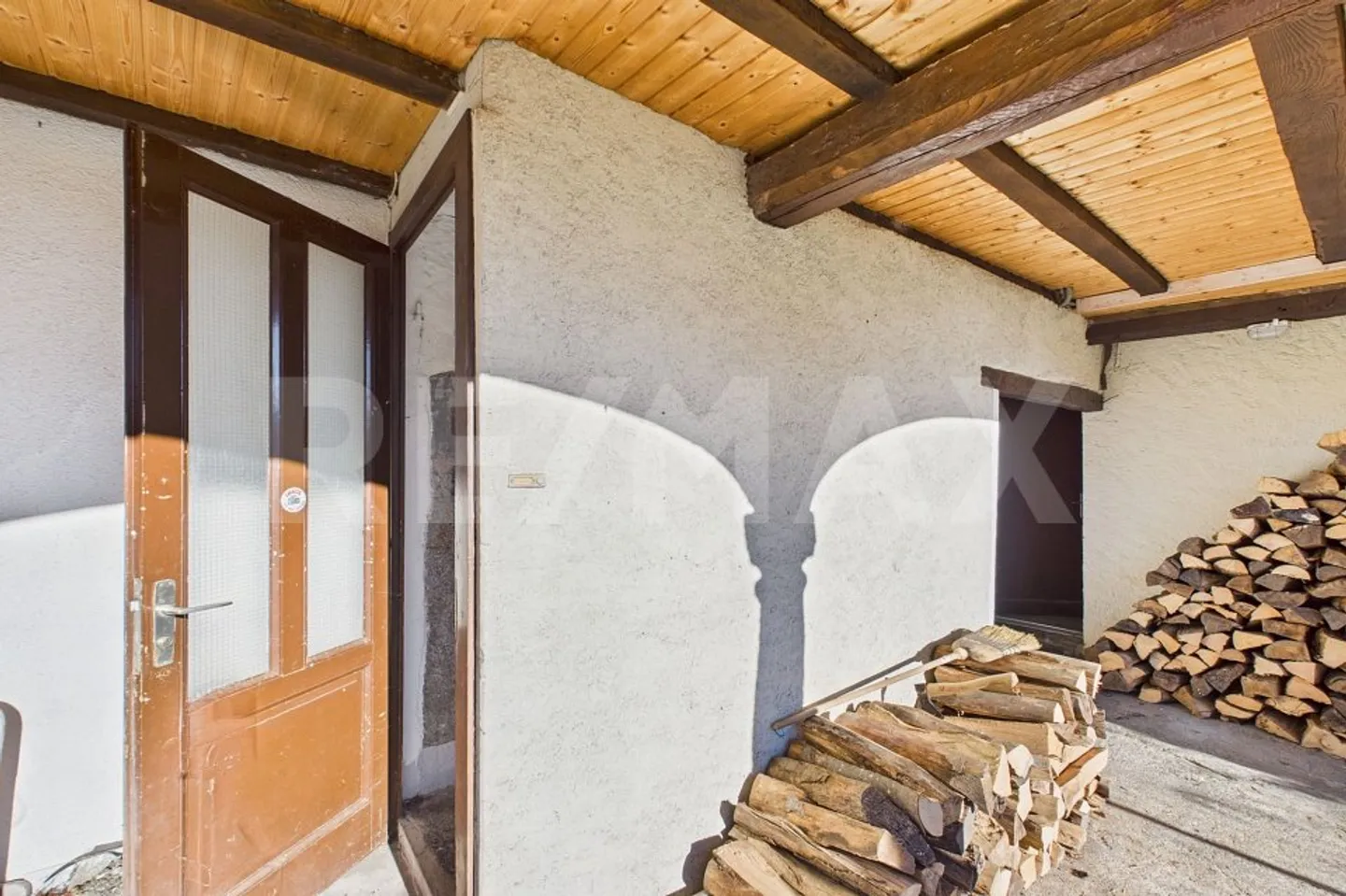 Toutes les propriétés et photos sur www.remax.ch et newhome.ch - Photo 7 sur 13