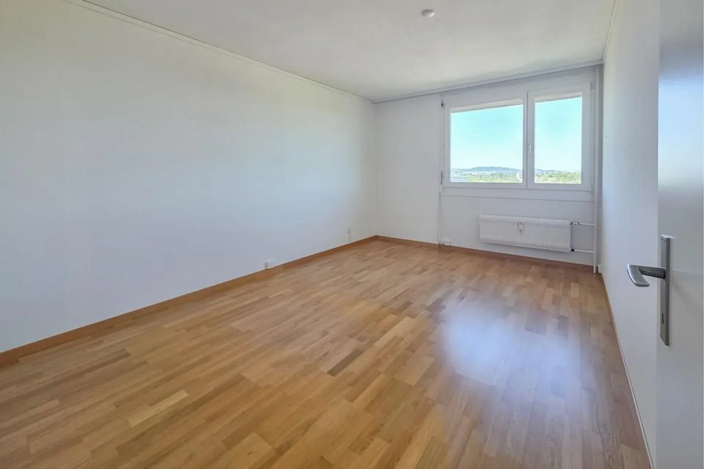 Beeindruckende Wohnung mit Stadtblick - Foto 9 von 13