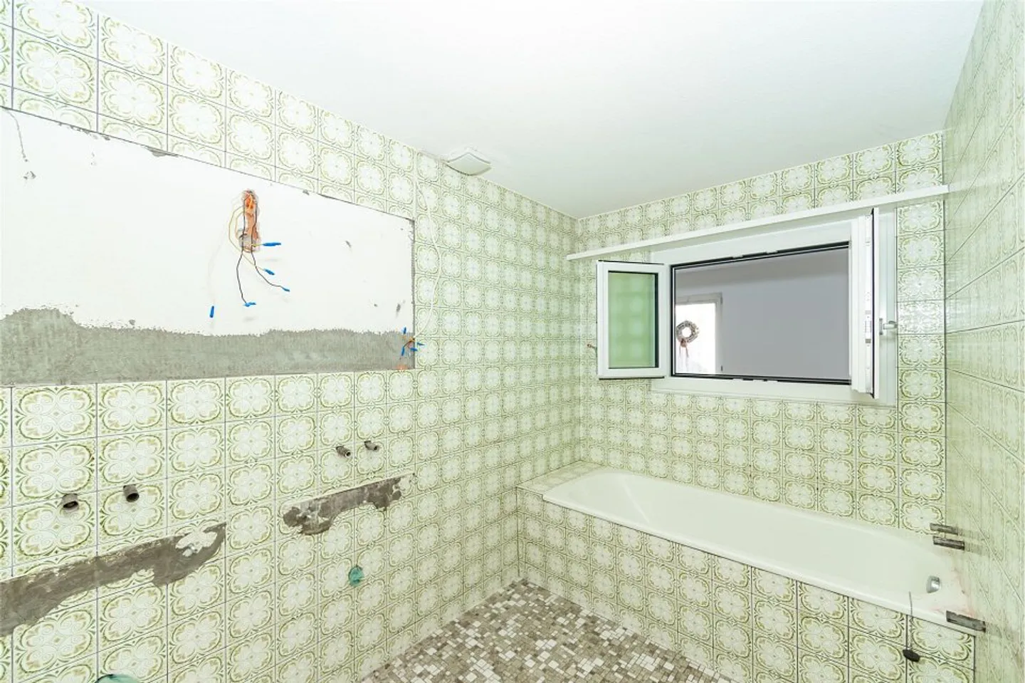 Appartamento centrale di 6,5 stanze con grande terrazza e due balconi - Foto 9 di 13