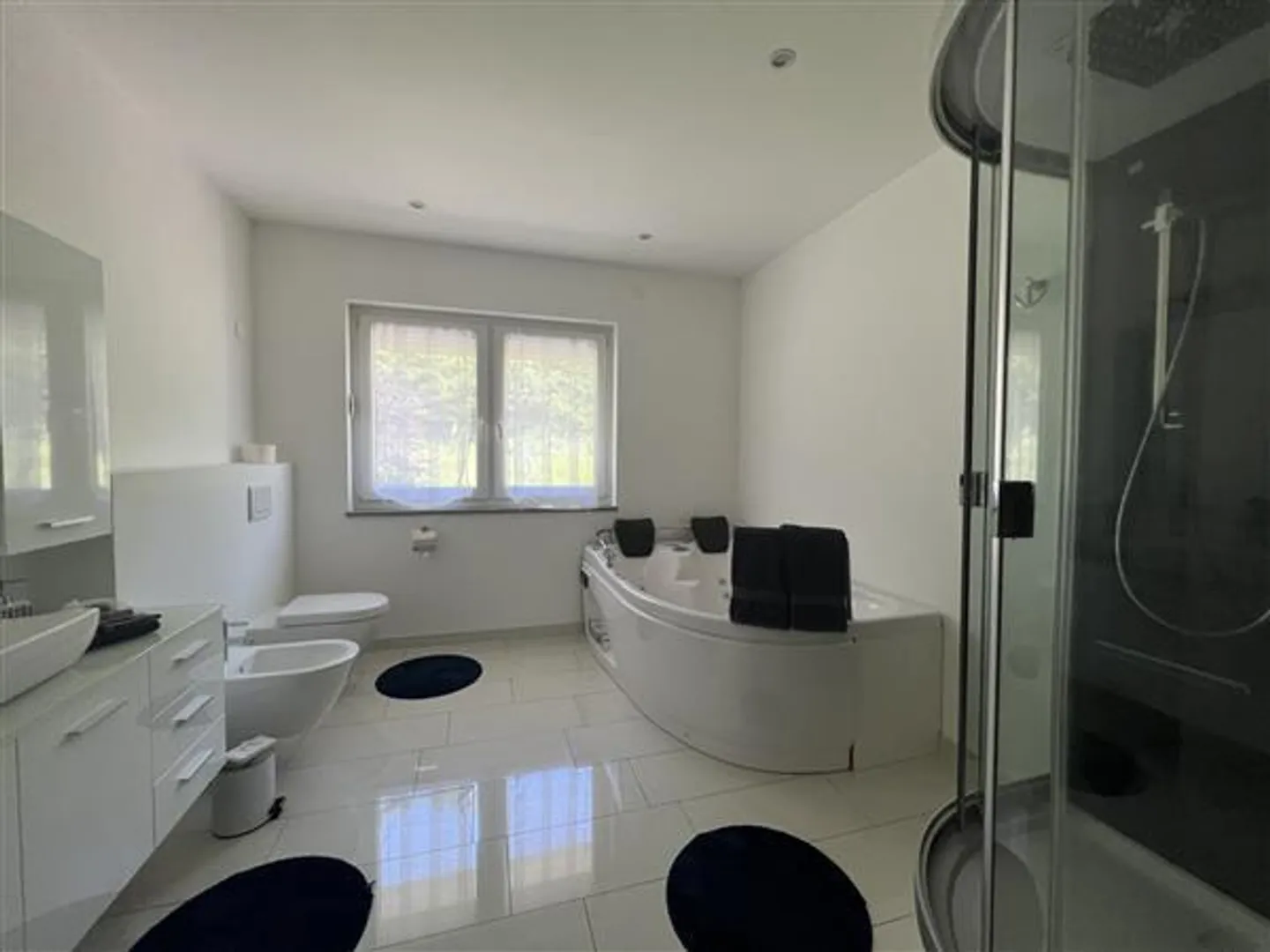 Carona: Möbliertes Haus 8.5 Zimmer - Foto 10 von 13