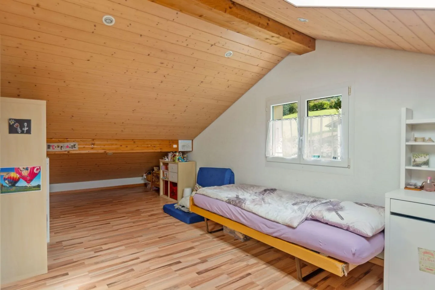 Beautiful Detached House! - Photo 10 of 13