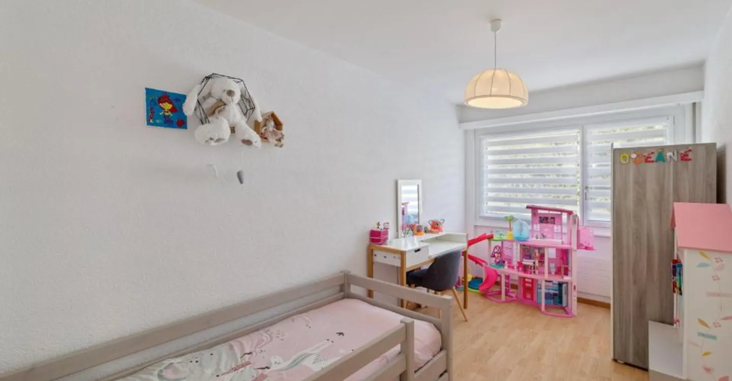 Bel appartamento ristrutturato nel pittoresco villaggio di Noës - Foto 13 di 13