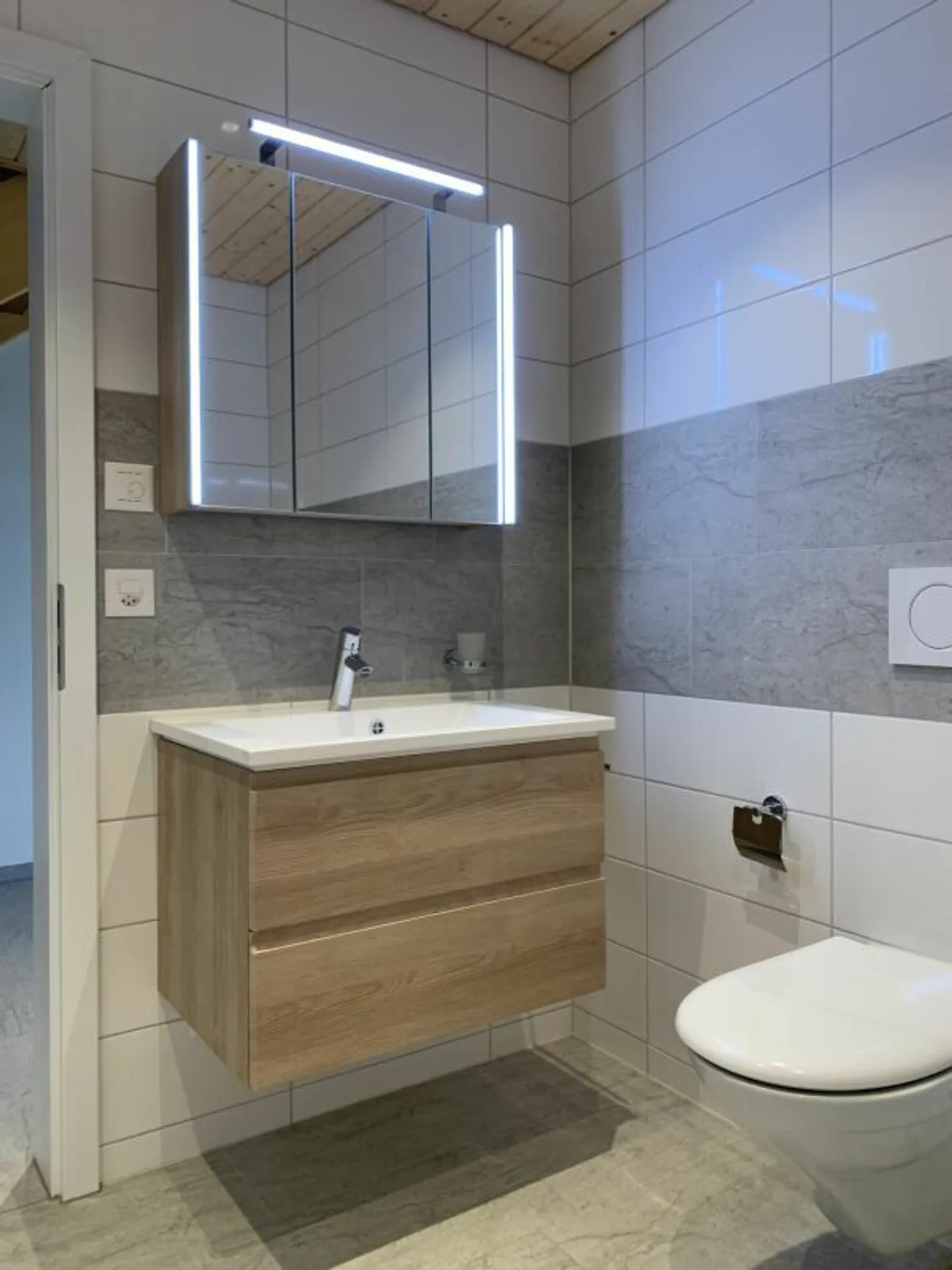 3.5-room apartment, 1st floor middle-right - Photo 5 of 10