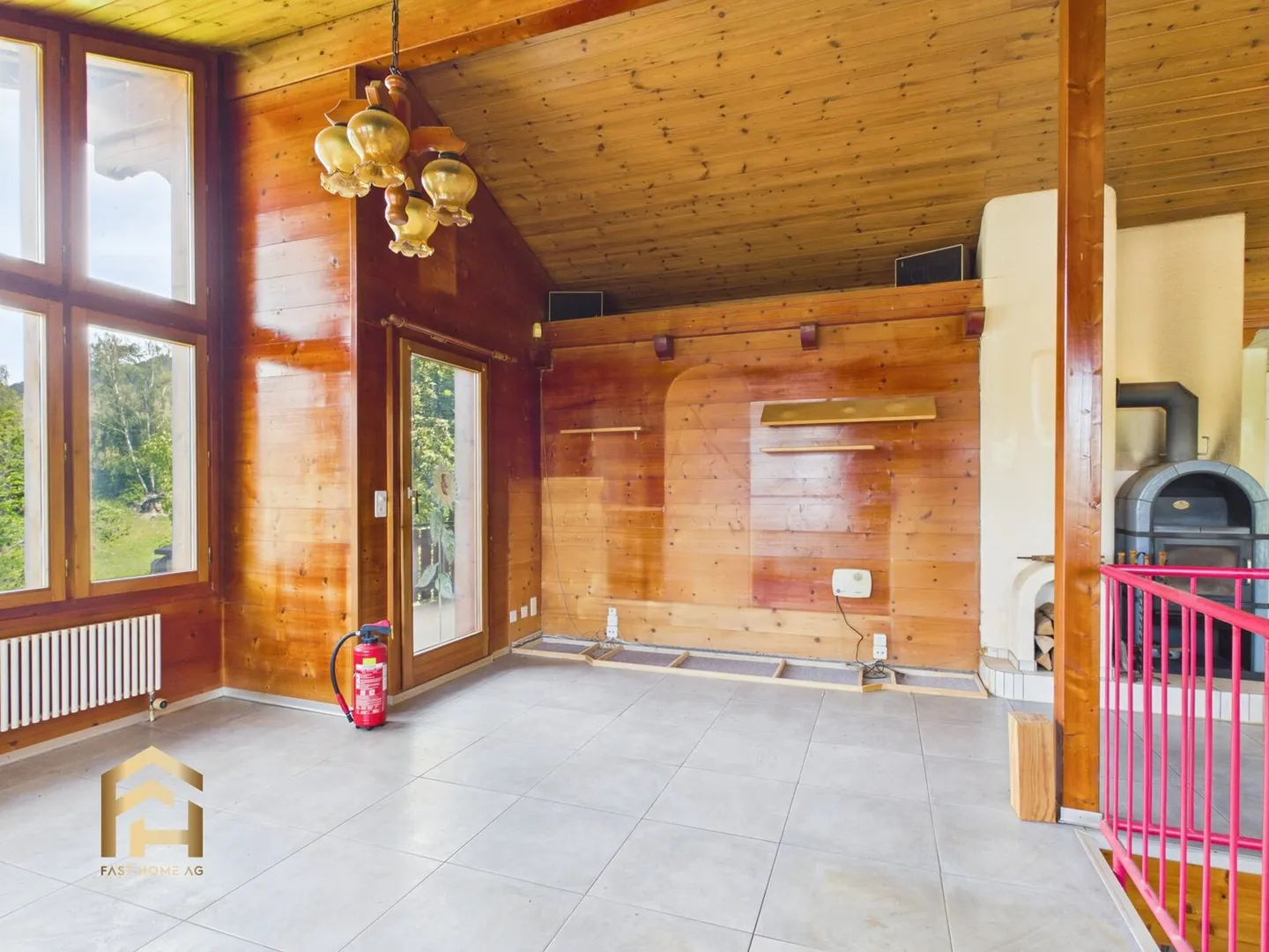 Sopra i tetti di Ried-Brig: Casa unifamiliare con giardino d'inverno, sauna e vista panoramica - Foto 4 di 13