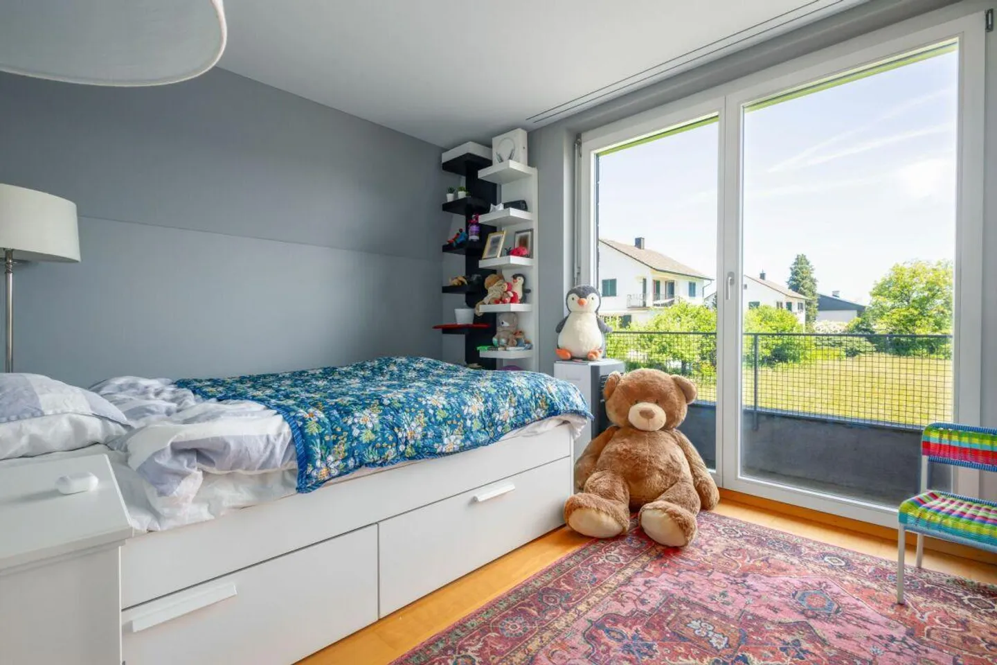 Exklusives Einfamilienhaus mit Pool - Foto 10 von 14