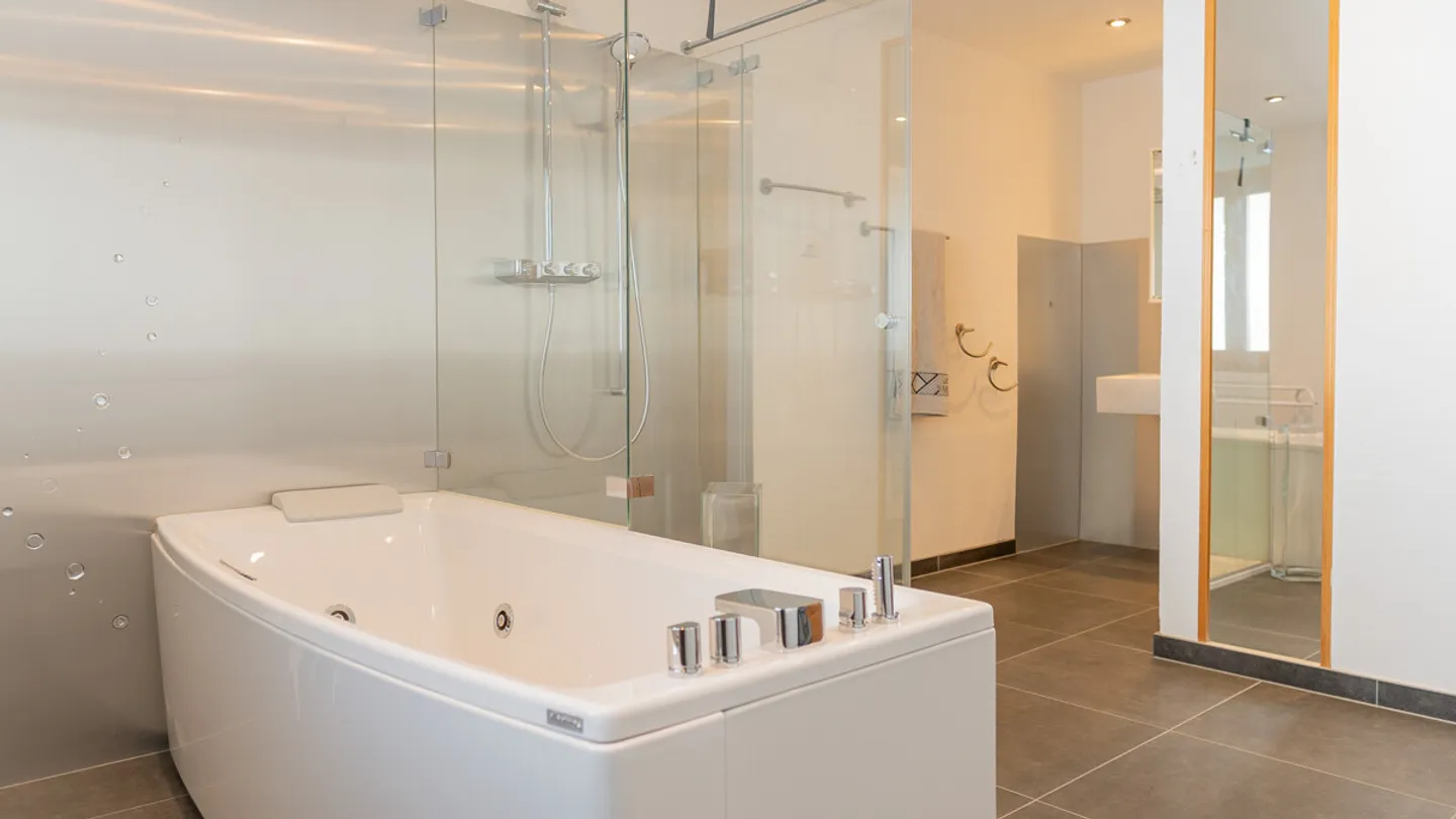 Ampio spazio abitativo, sole e vista a Blitzingen - Foto 13 di 13