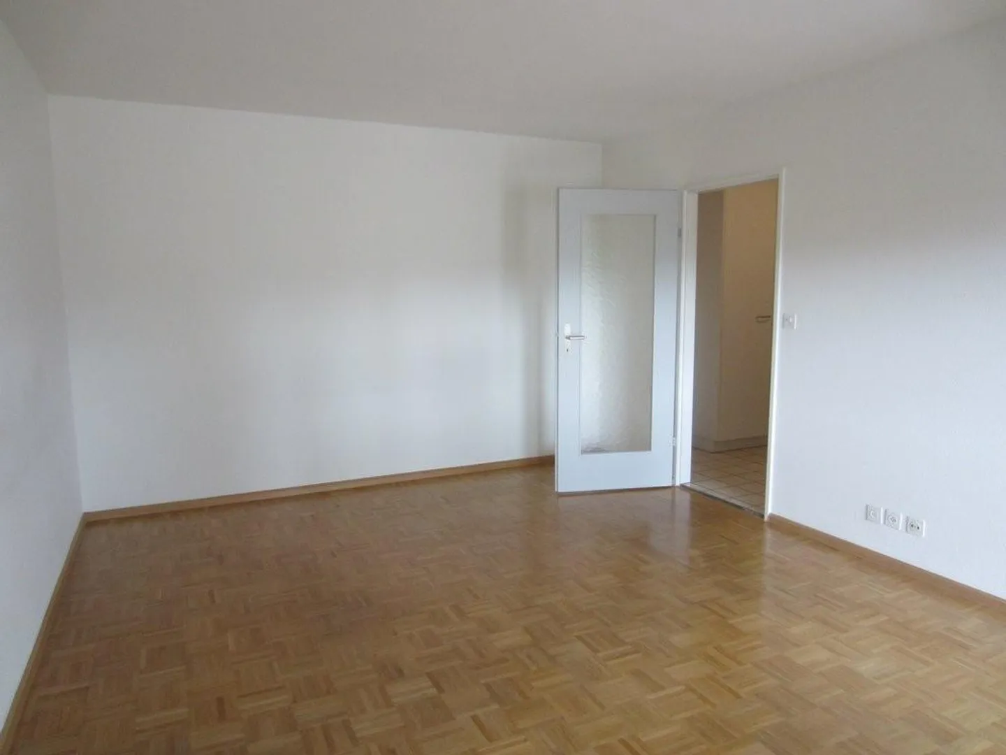 Bellissimo appartamento di 3.5 locali in affitto - Foto 7 di 8