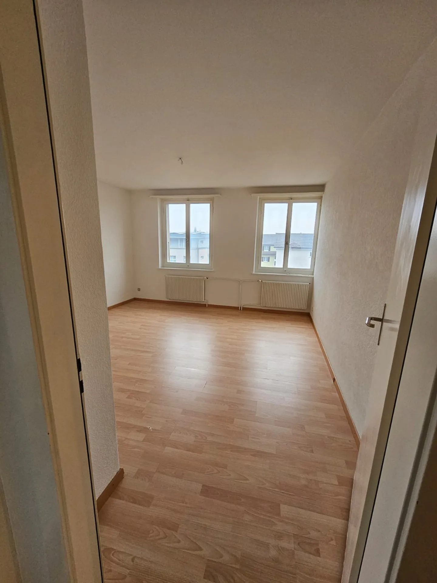 Apartment for rent - Photo 7 of 9