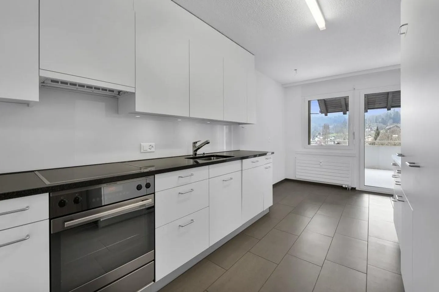 Zona residenziale preferita con vista su Altstätten - Foto 2 di 9