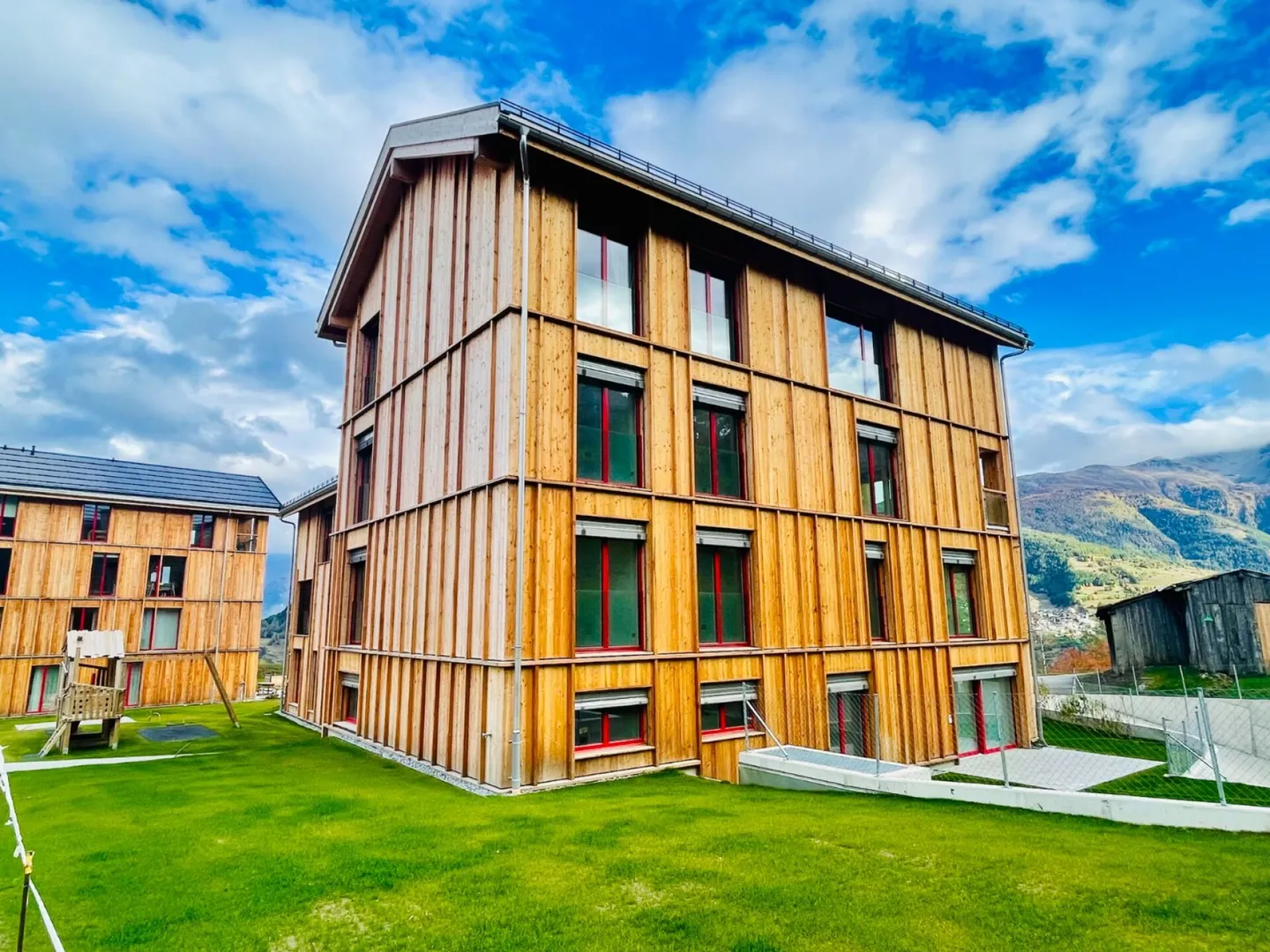 Appartamento al piano terra con giardino di 200m2 - Foto 1 di 9
