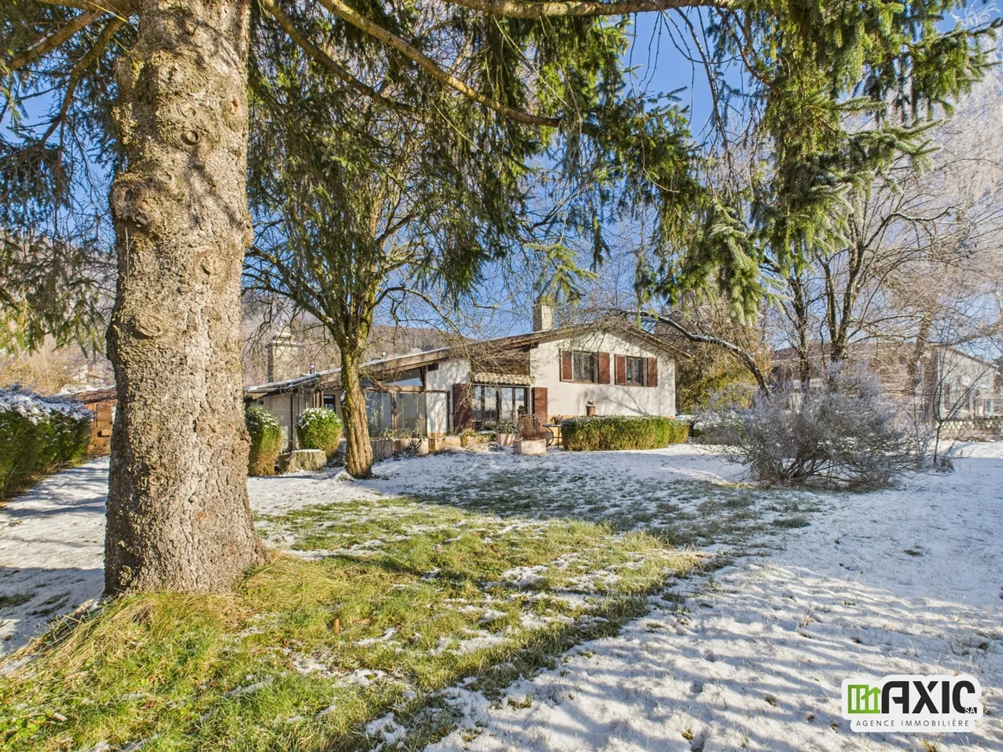 Casa di charme con grande potenziale e ampio terreno - Movelier -JU - Foto 1 di 13