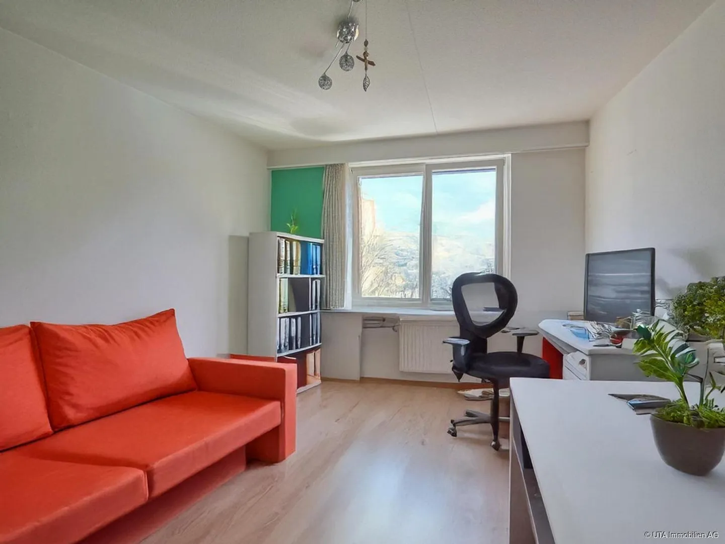 Urban Living on the Outskirts of Baden with a View of Nature - Photo 7 of 13