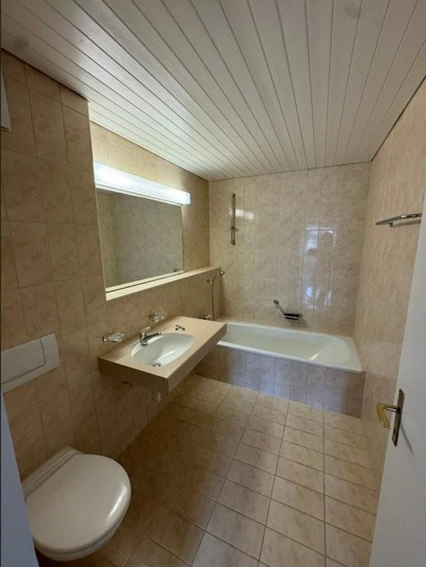 Schöne Dachwohnung! Ihr neues Zuhause im Zuchwil! - Foto 10 von 10