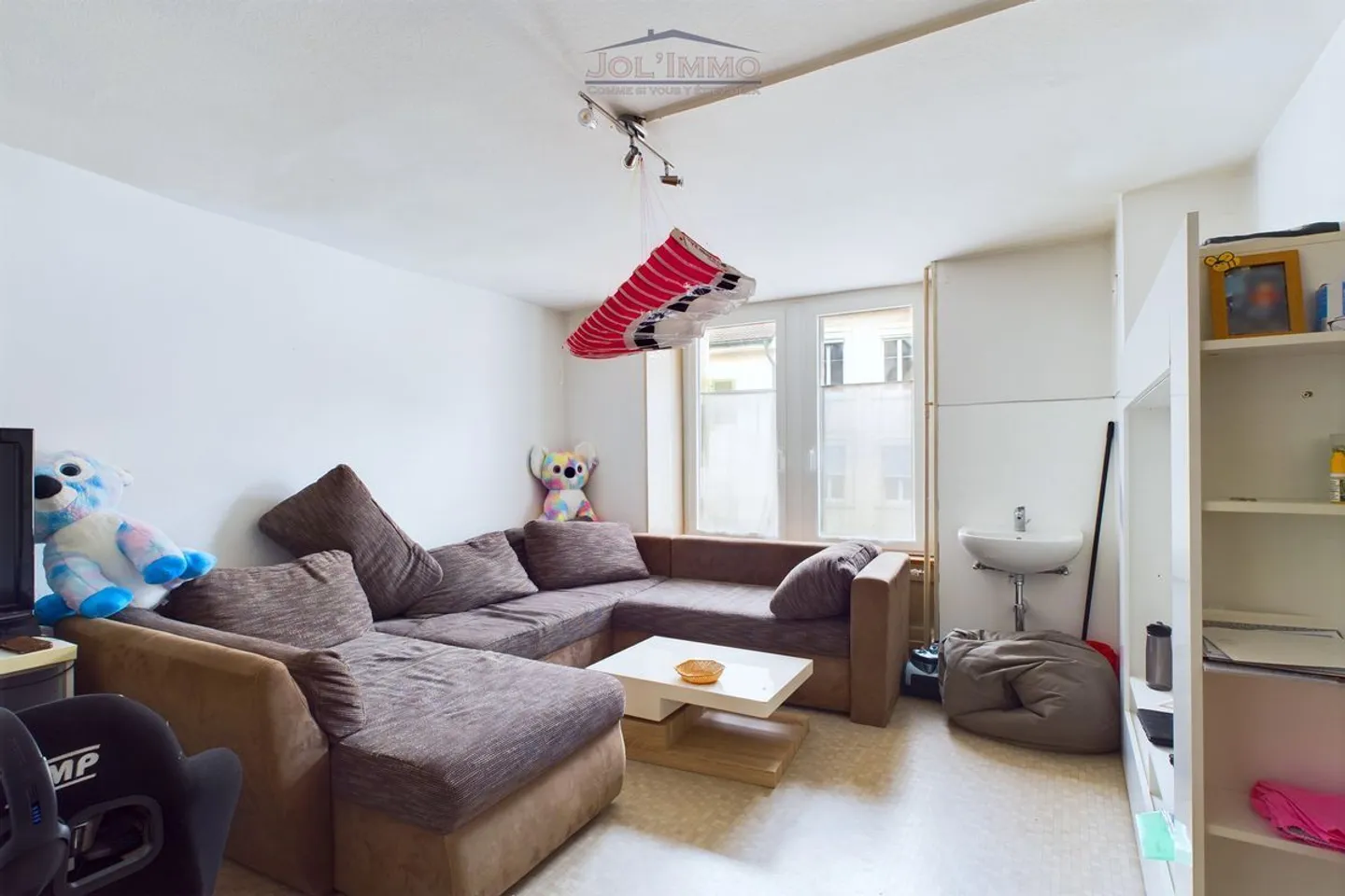 Magnifique et grand immeuble avec un local commercial - Photo 5 sur 9