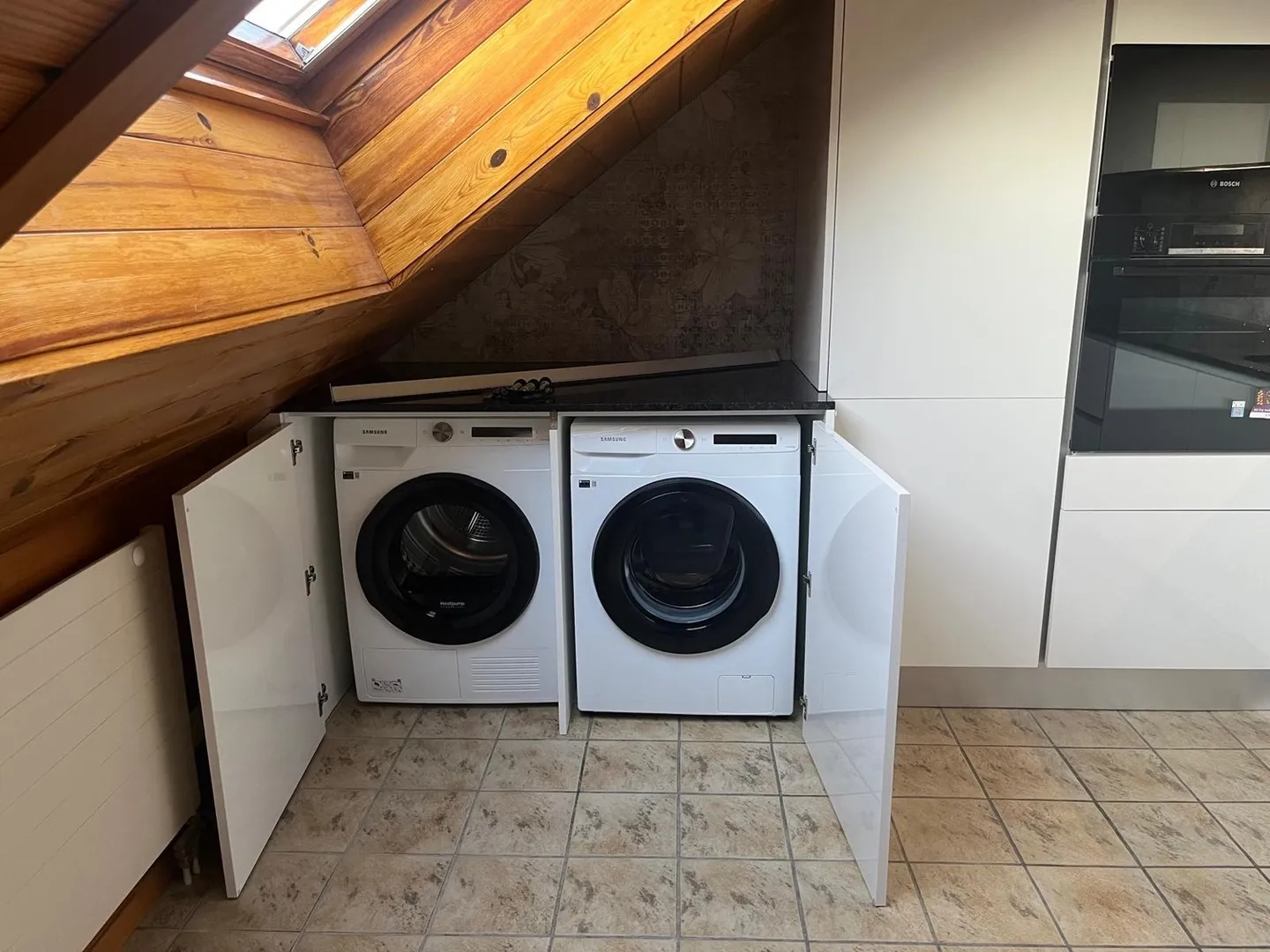 Appartement sous les combles lumineux - Photo 4 sur 9