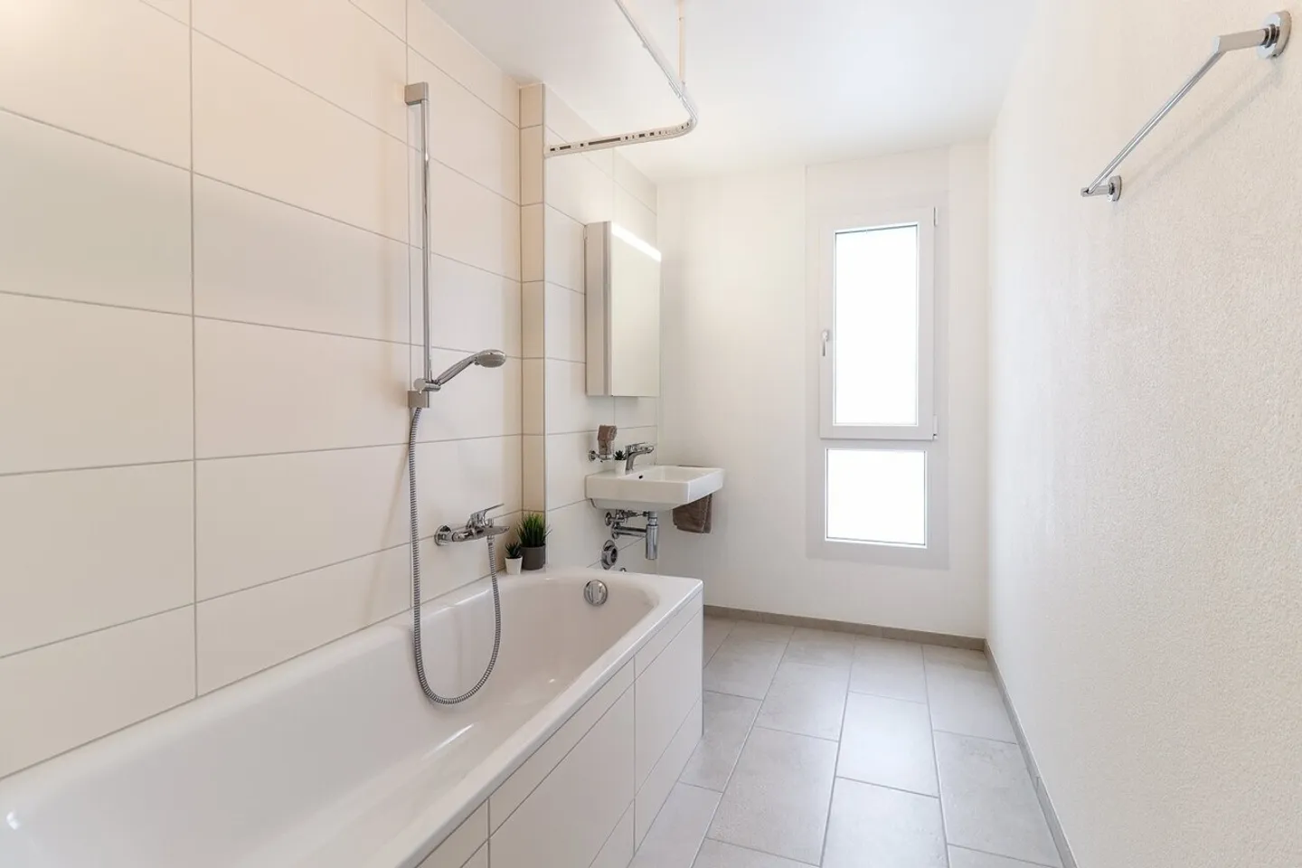 Appartamento in affitto - Foto 7 di 9