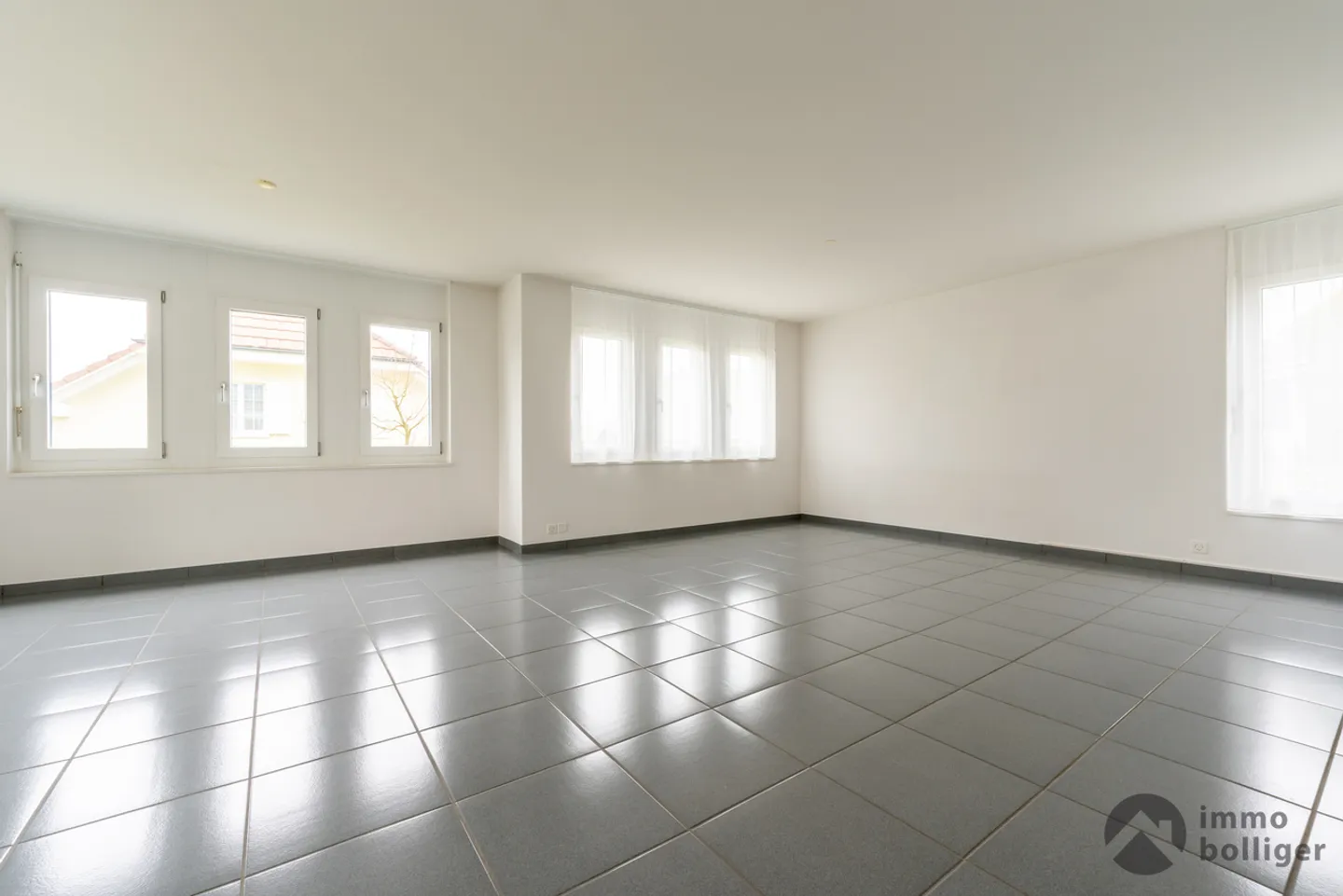 Charmantes Einfamilienhaus mit Garten - Foto 4 von 23