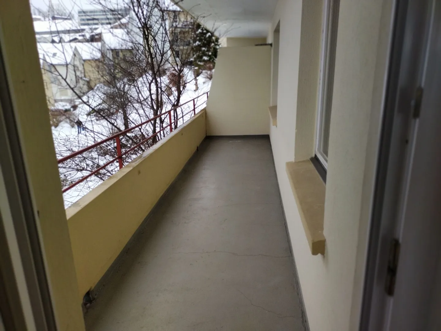 Appartamento con balcone in una posizione tranquilla - Foto 9 di 9