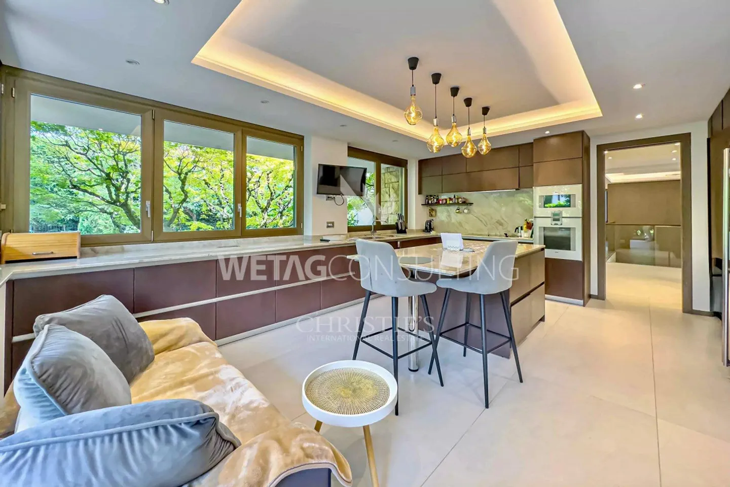 Lugano-Magliaso: magnifica villa con piscina interna, direttamente sul lago di Lugano - Foto 5 di 13