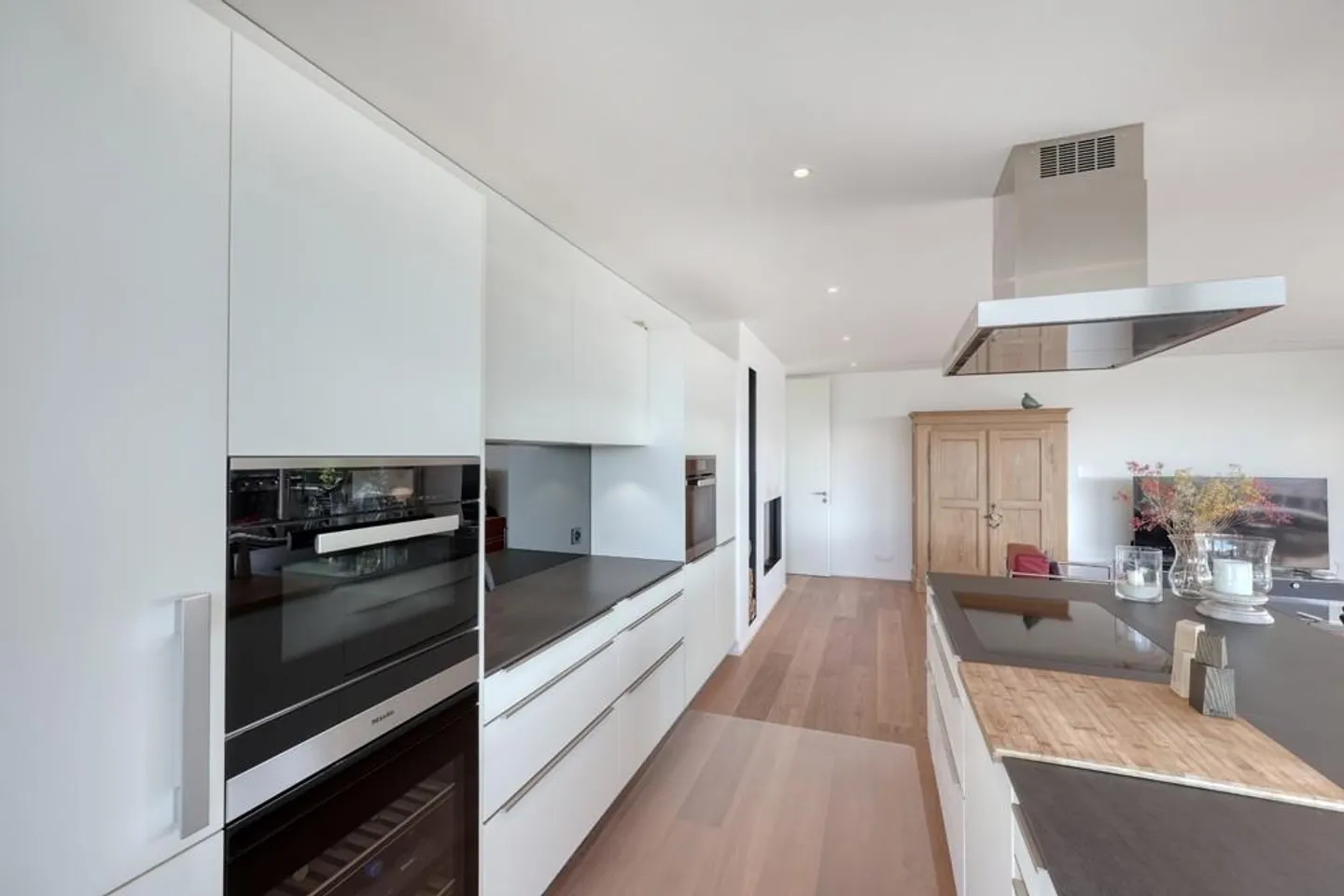 Lusso, vista panoramica e meraviglie di spazio? La tua residenza da sogno in una posizione privilegiata - Foto 7 di 25