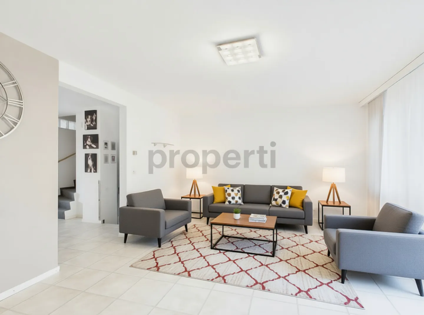 Maison individuelle en bande spacieuse de 4,5 pièces avec jardin emplacement ensoleillé - Photo 2 sur 13