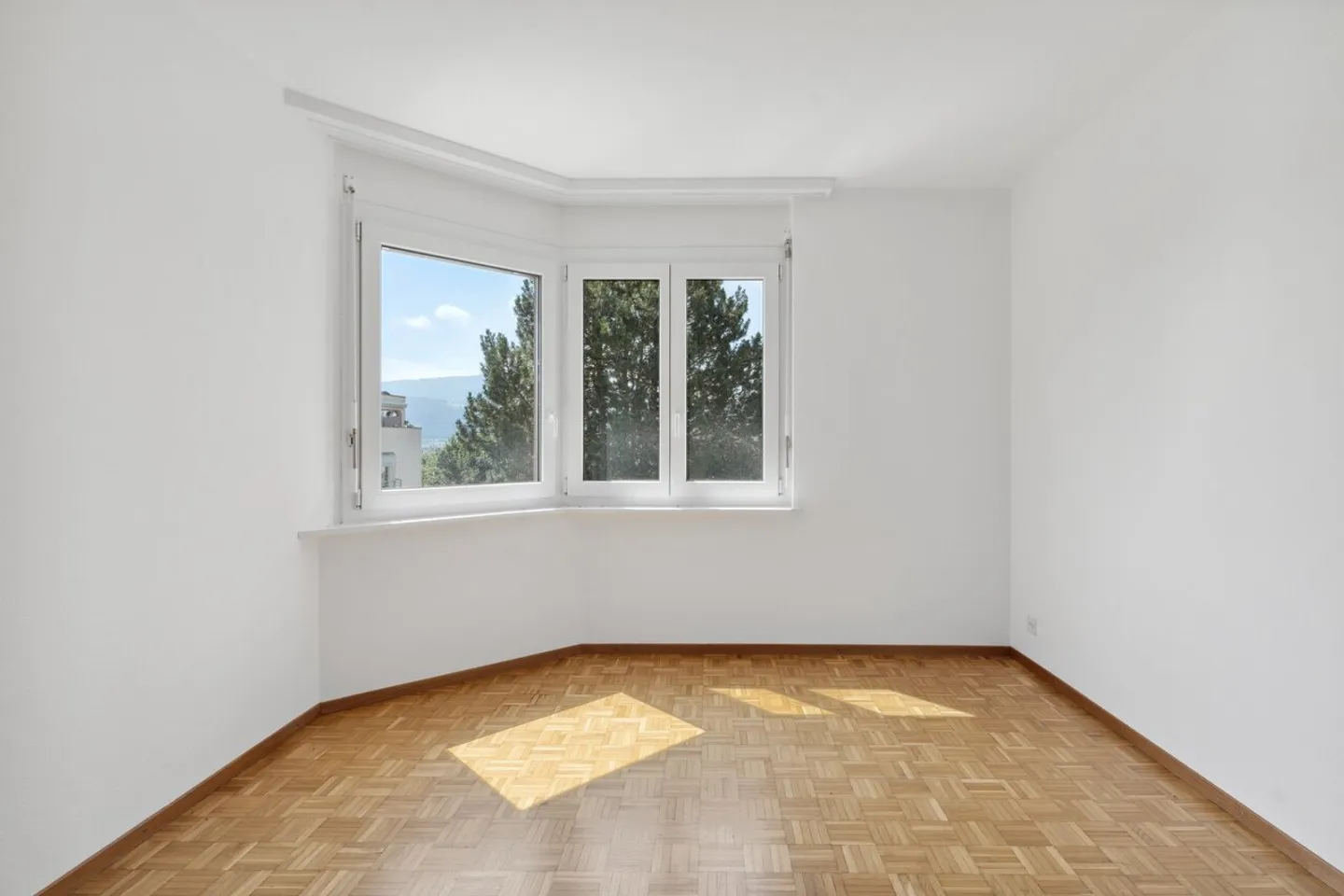 Schönes 4-Zimmer-Apartment zur Miete – Ruhig, grün und nahe dem Zentrum - Foto 5 von 8