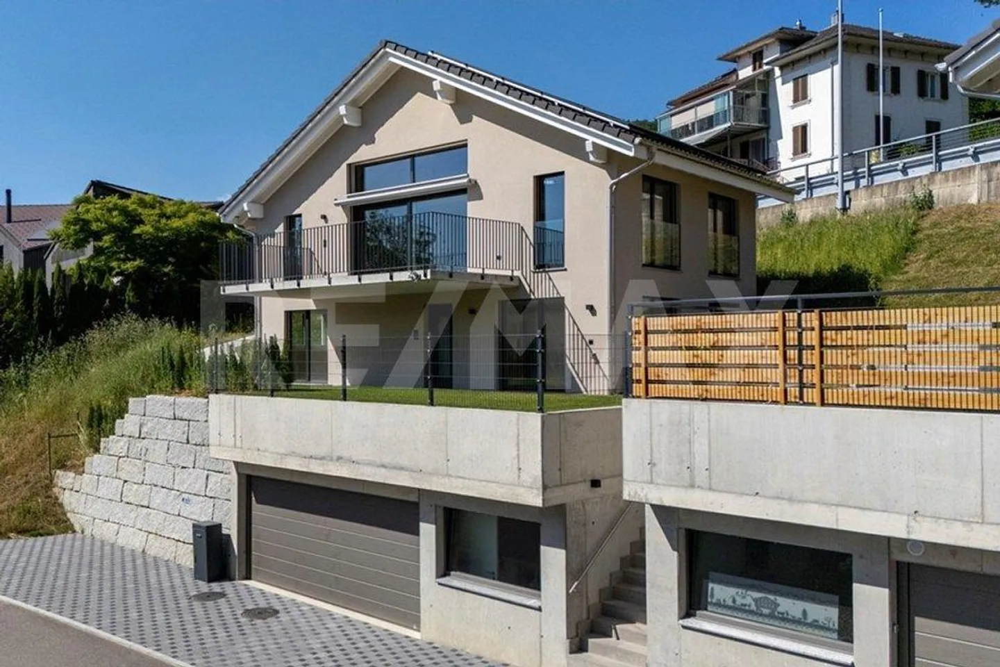 Neubau-Einfamilienhaus mit 5½-Zimmern und Galerie - Photo 1 of 13