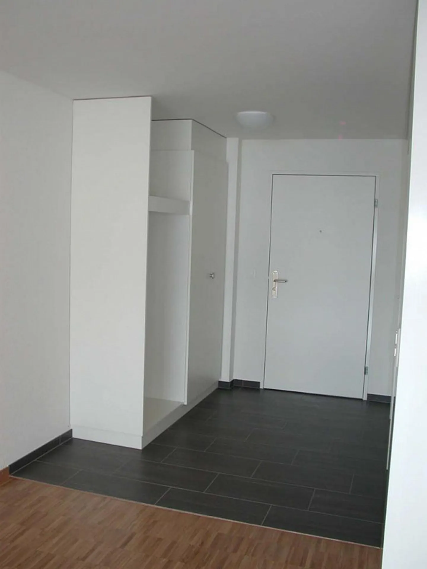 Appartement lumineux et confortable dans un quartier familial - Photo 8 sur 9