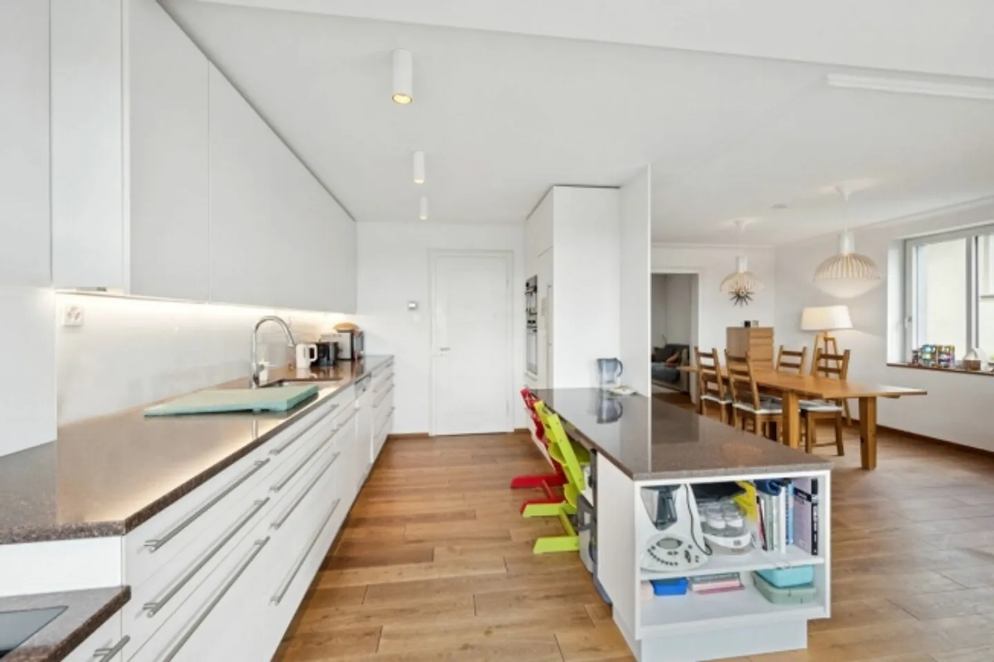 Maison double familiale de 6,5 pièces dans le style Art Nouveau - Photo 2 sur 12