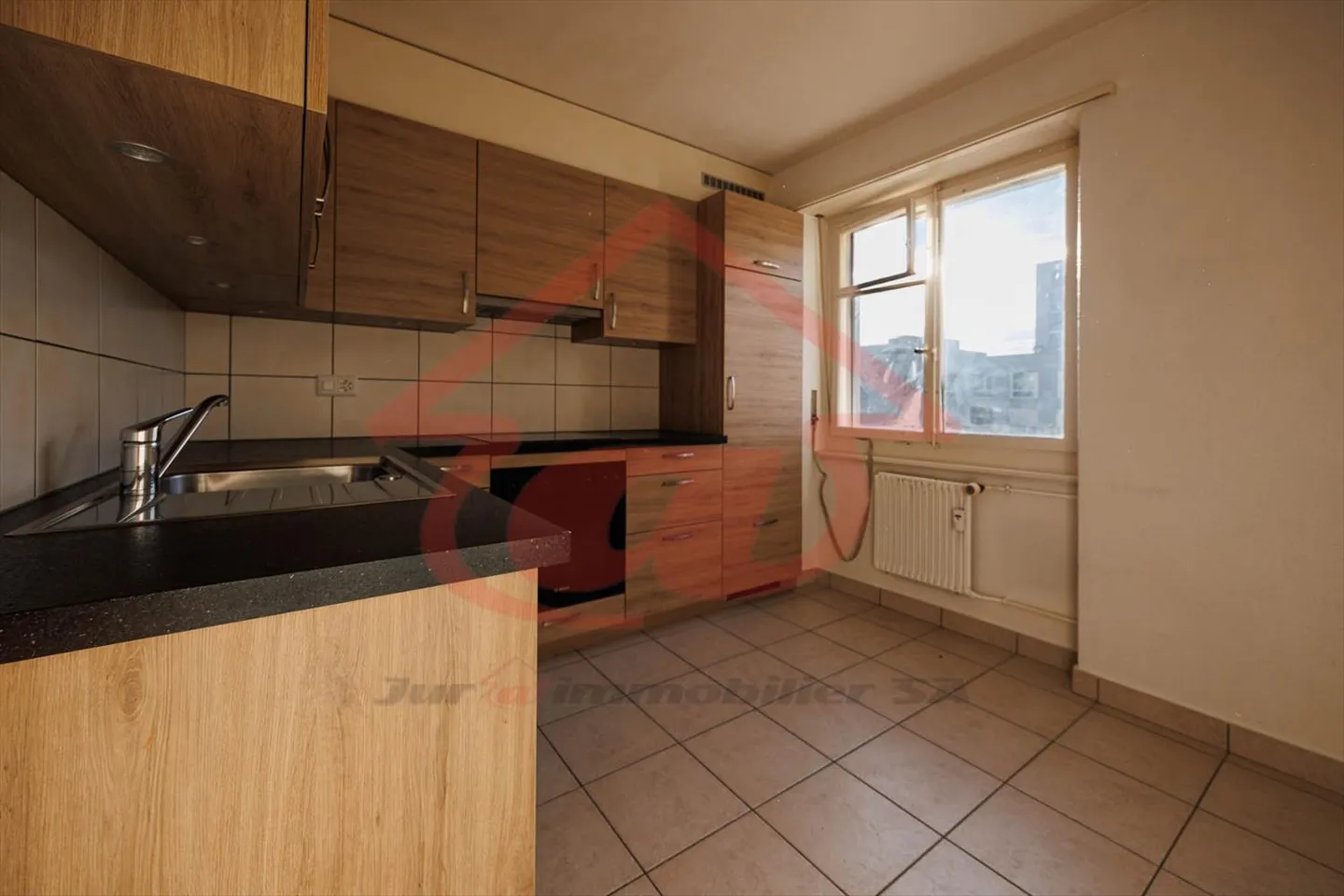 3.5 Room Apartment - Photo 2 of 18