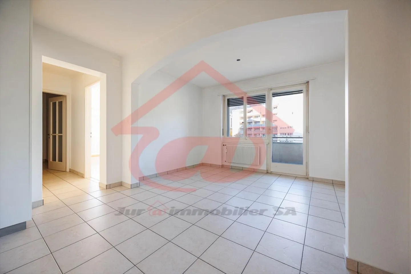 3.5 Room Apartment - Photo 4 of 18