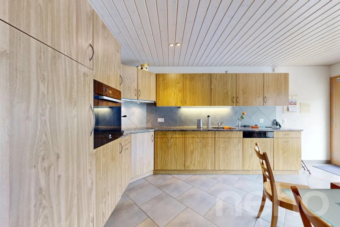 Casa di 380 m² con alto potenziale di rendimento - Foto 2 di 12