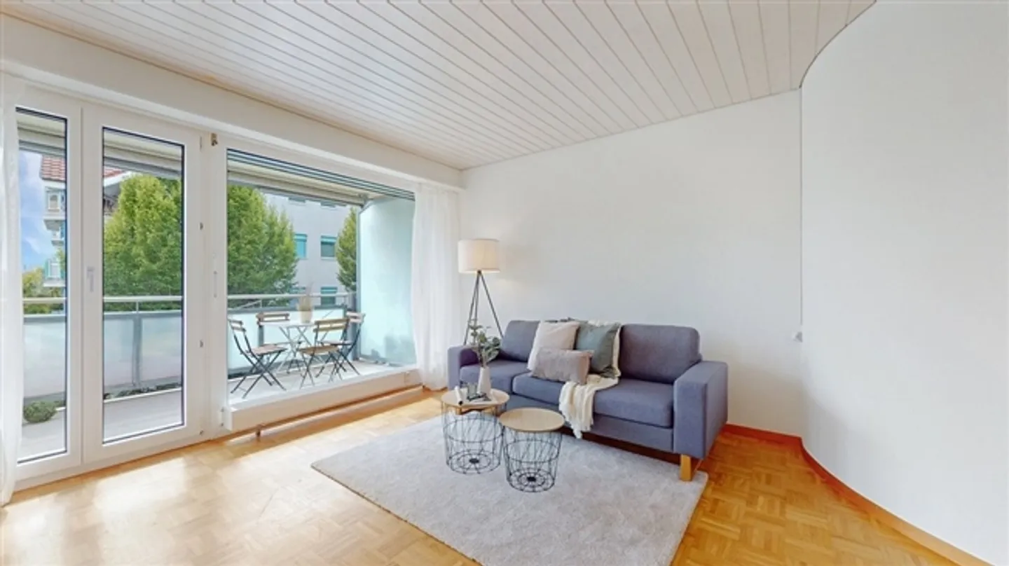 Beautiful 3.5-room apartment near the forest in Brügg - Photo 4 of 11