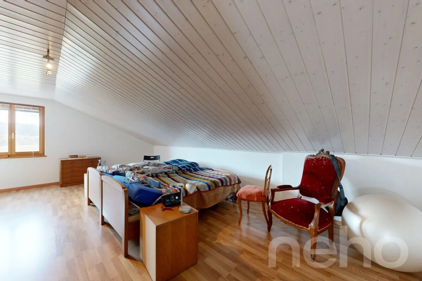 Casa di 380 m² con alto potenziale di rendimento - Foto 9 di 12
