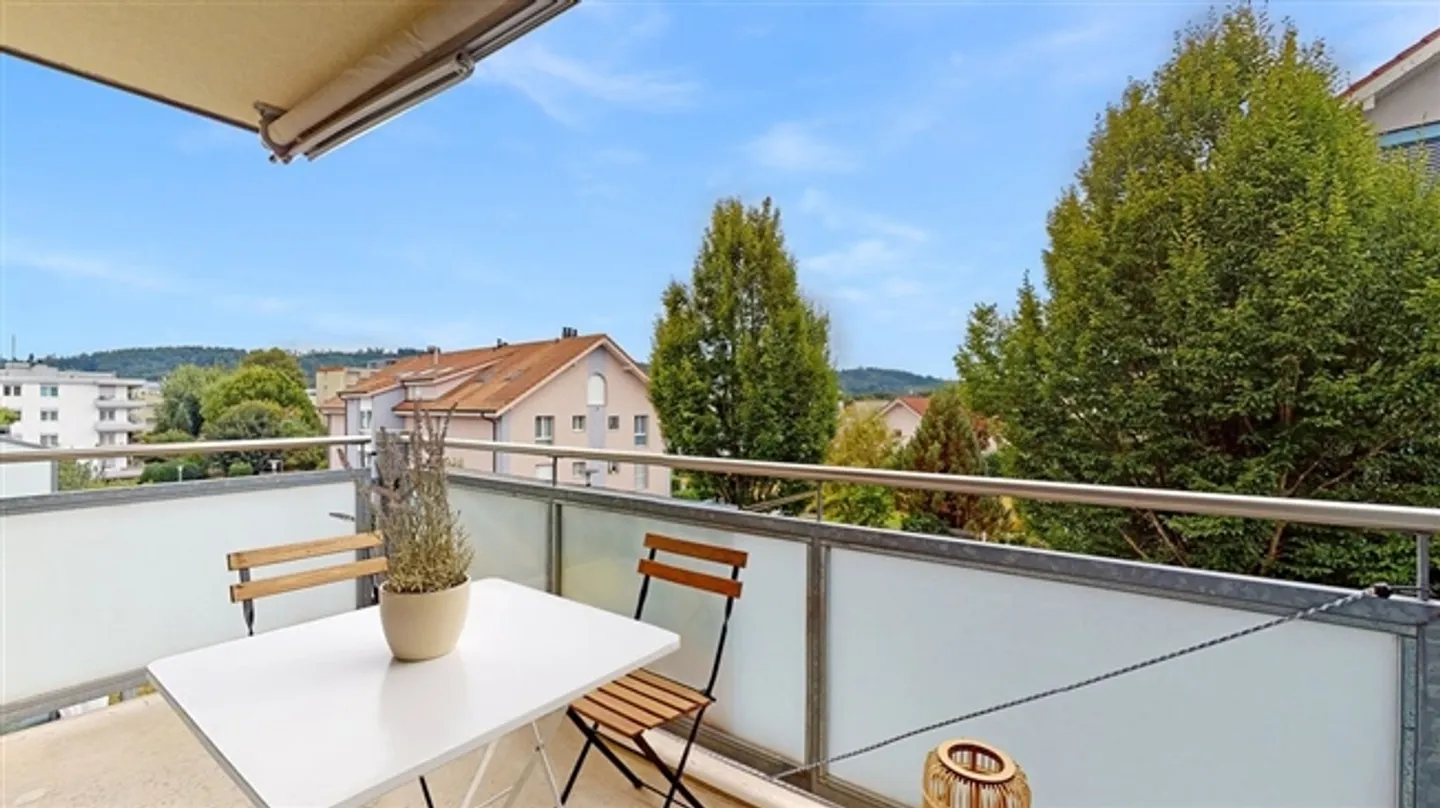 Beautiful 3.5-room apartment near the forest in Brügg - Photo 8 of 11