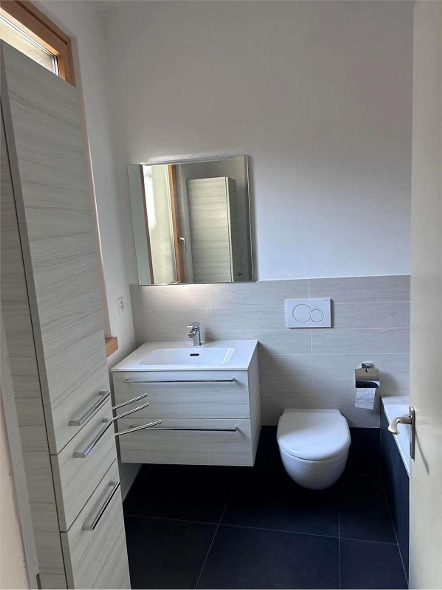 BRUSINO: 3,5 Lokale komplett renoviert - Foto 8 von 13