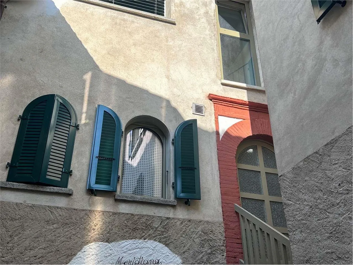 BRUSINO: 3,5 Lokale komplett renoviert - Foto 9 von 13