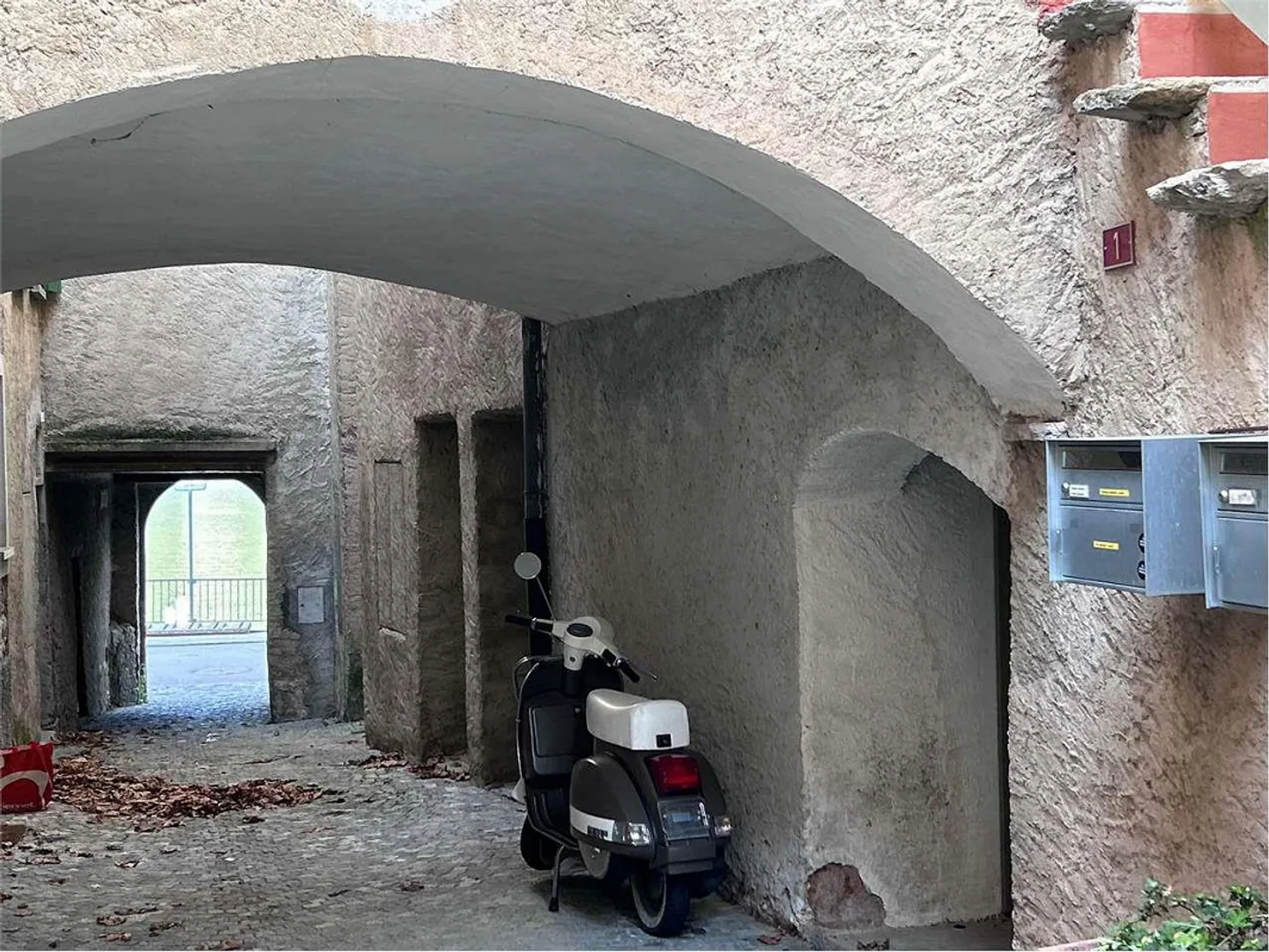 BRUSINO: 3,5 Lokale komplett renoviert - Foto 10 von 13