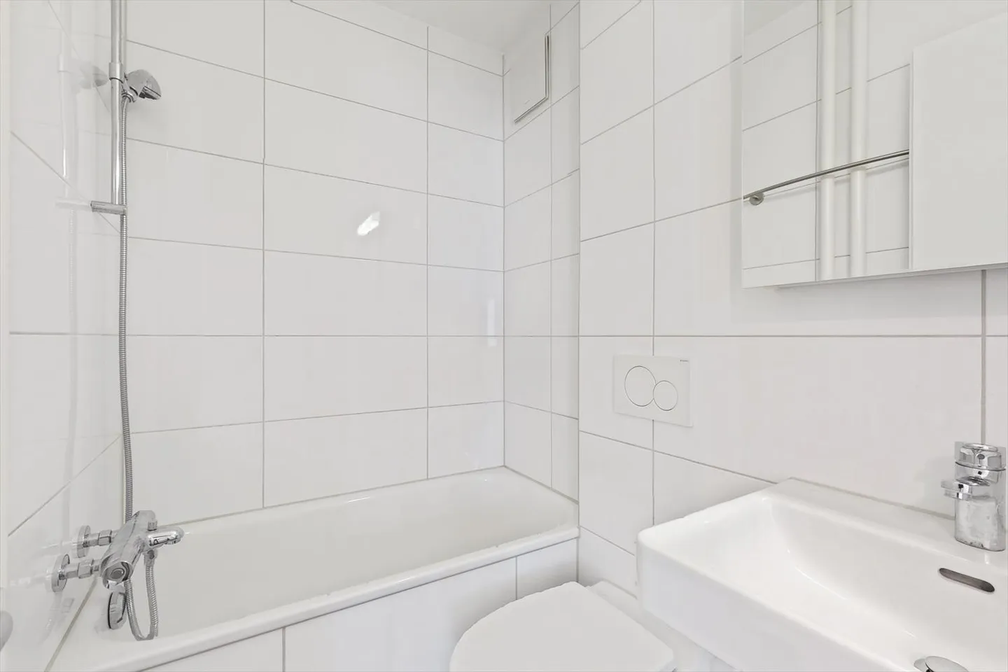 Appartamento in affitto - Foto 8 di 10