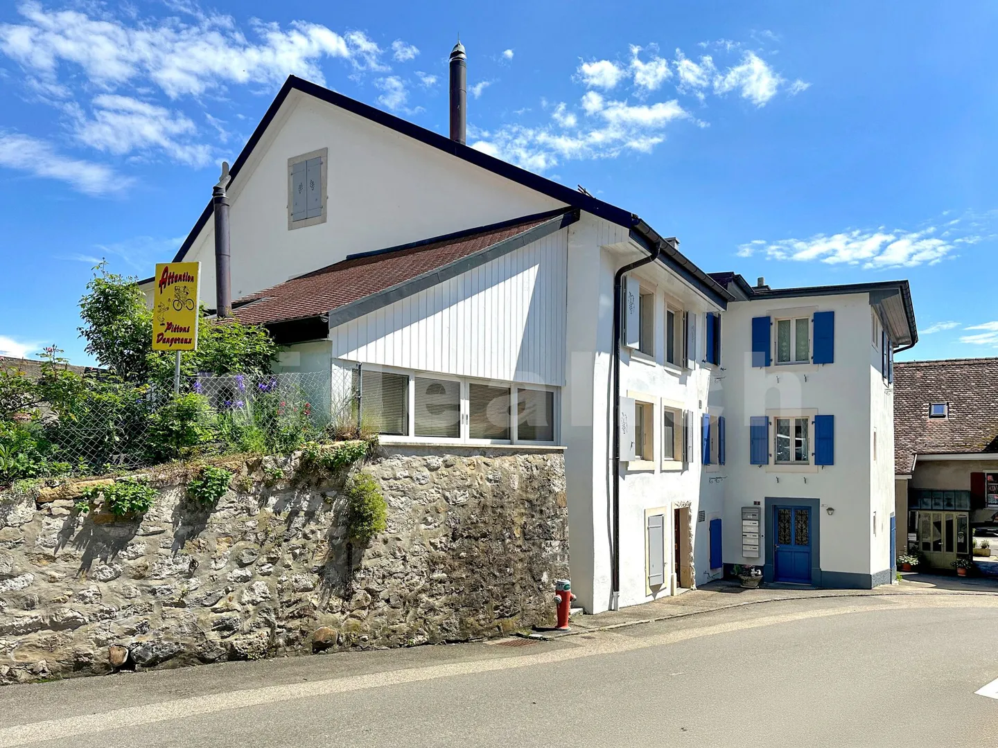 Completely renovated loft in Concise - Photo 1 of 15
