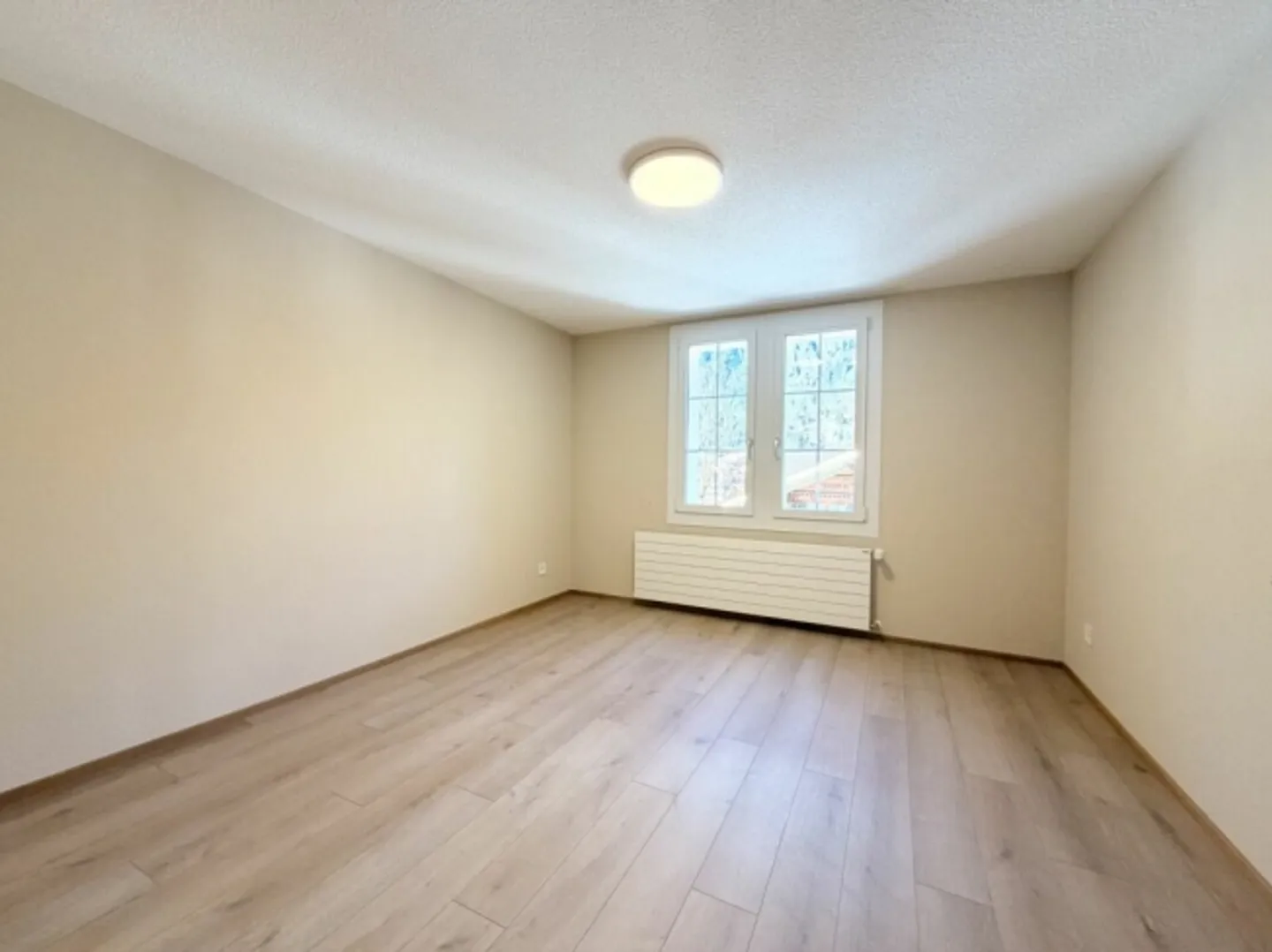 Appartement moderne avec vue sur la montagne - Photo 6 sur 13