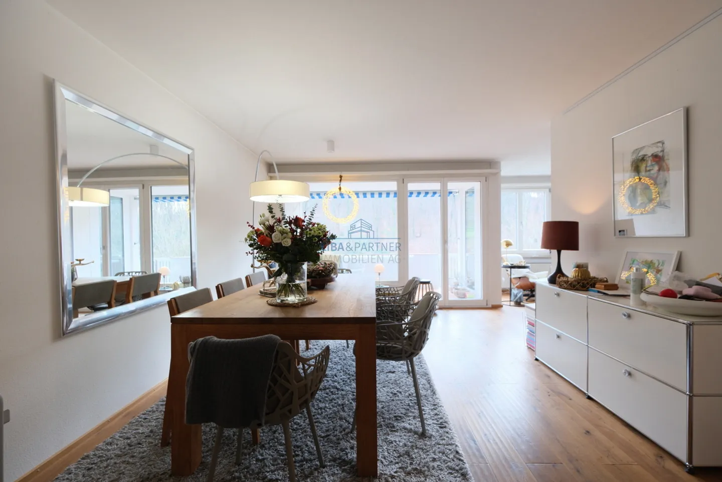 Charmante, frisch renovierte Wohnung mit Blick ins Grüne - Foto 2 von 14