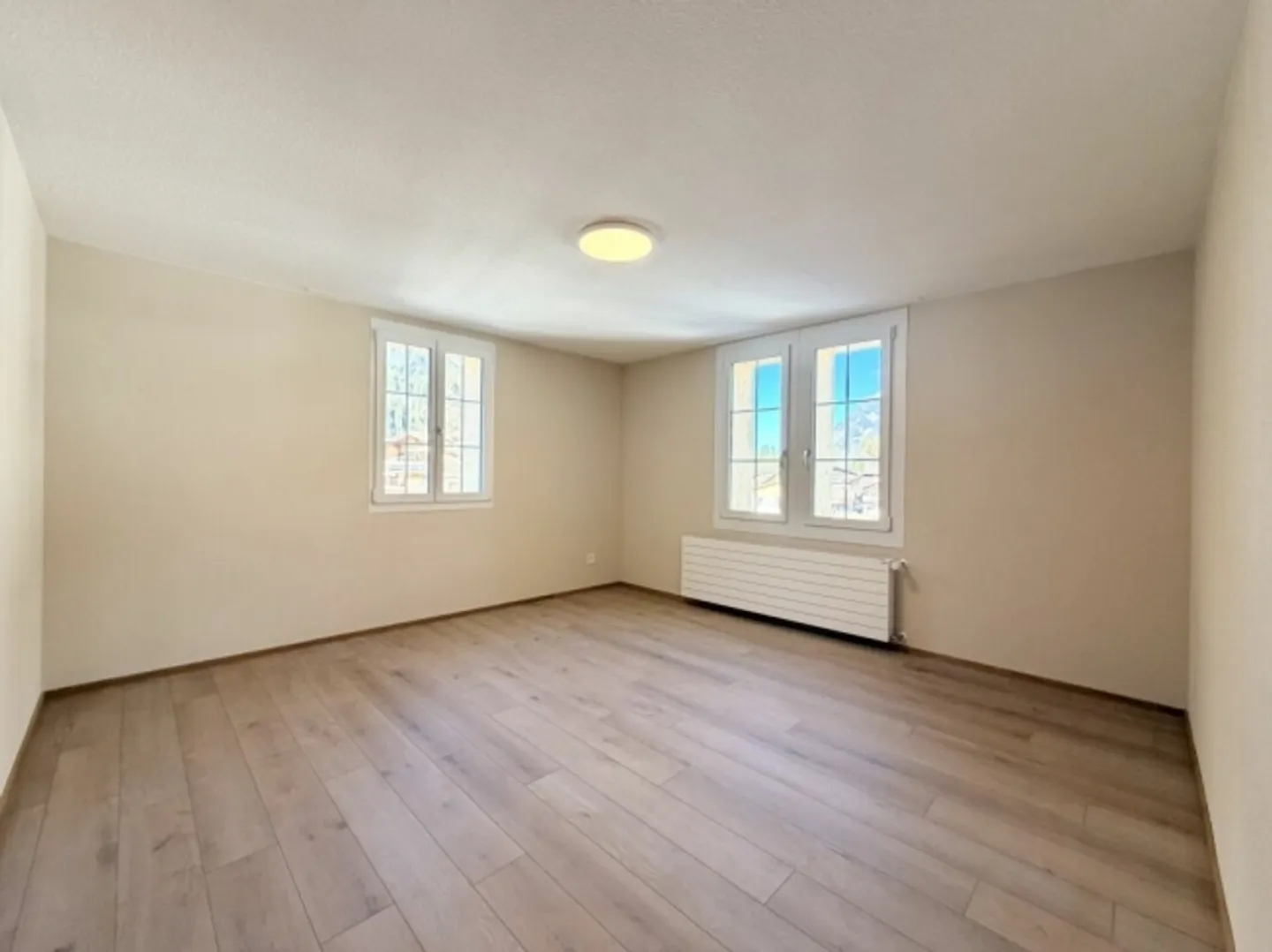 Appartement moderne avec vue sur la montagne - Photo 7 sur 13