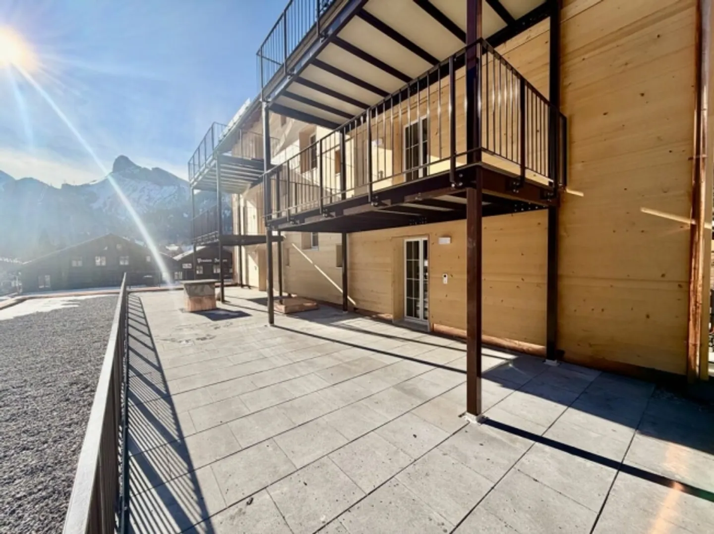 Appartement moderne avec vue sur la montagne - Photo 10 sur 13