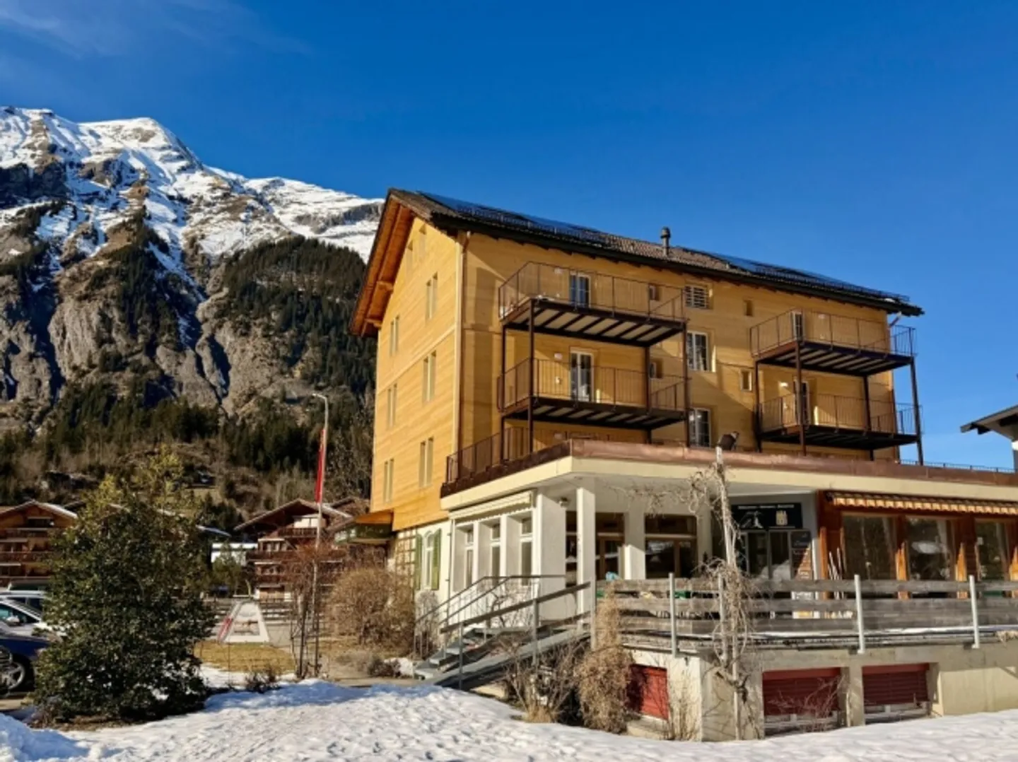 Appartement moderne avec vue sur la montagne - Photo 13 sur 13