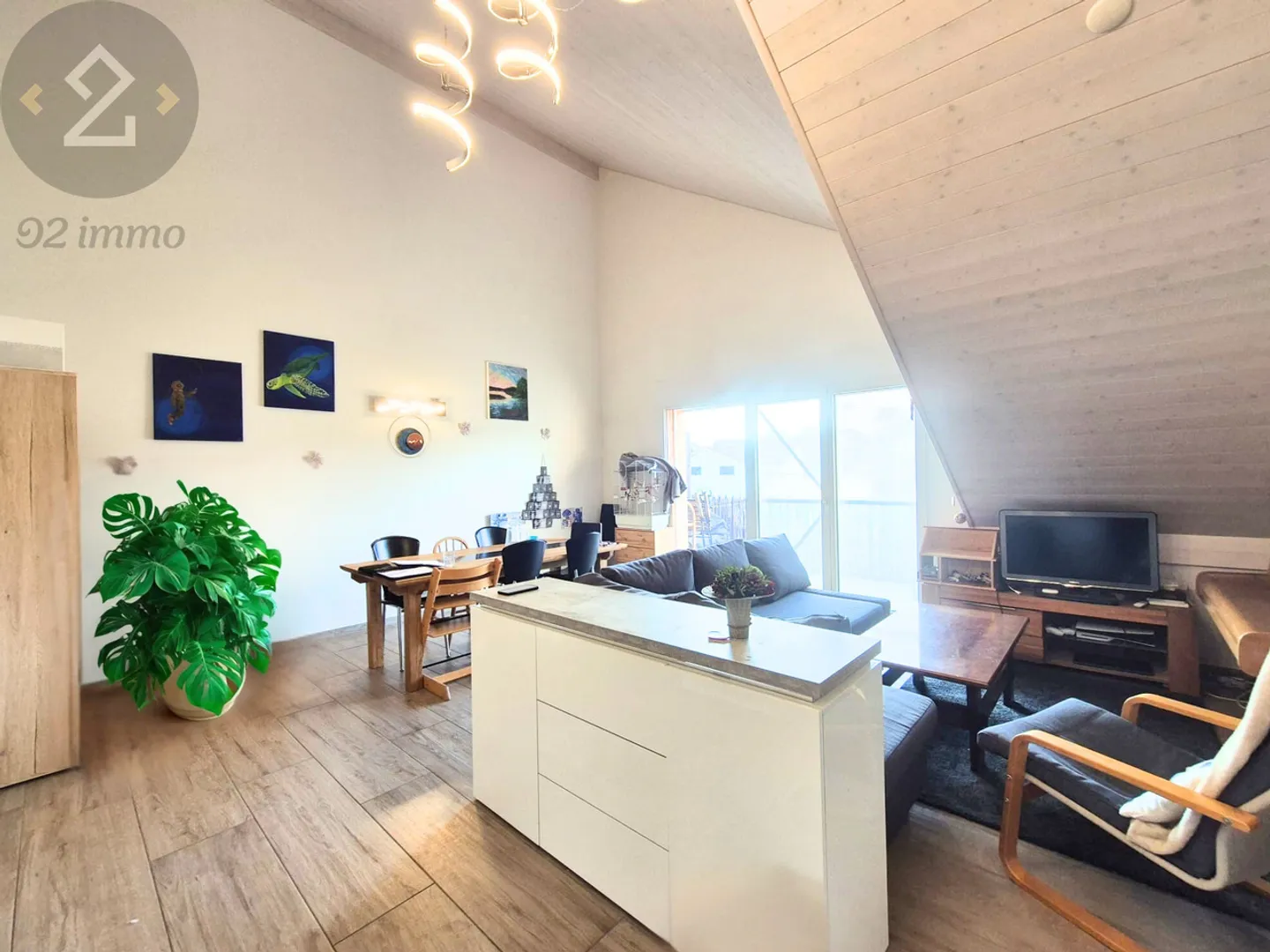 Beautiful 3.5 Room Duplex in Billens - Photo 6 of 8