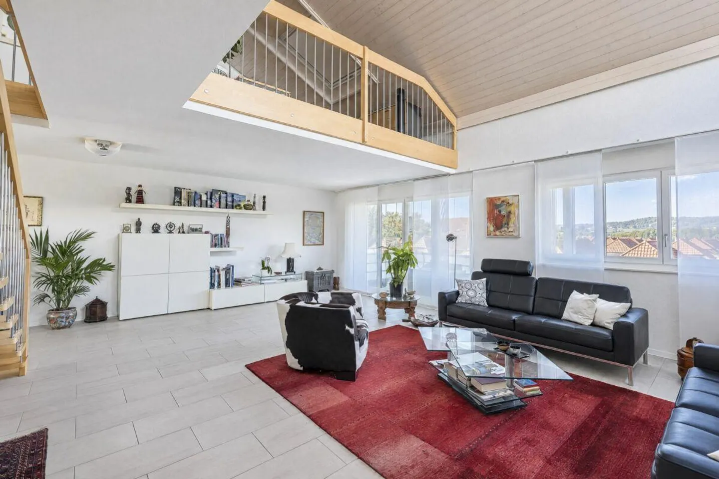 Appartamento duplex attico di 7,5 stanze con 218 m² e galleria a Bösingen - Foto 4 di 16
