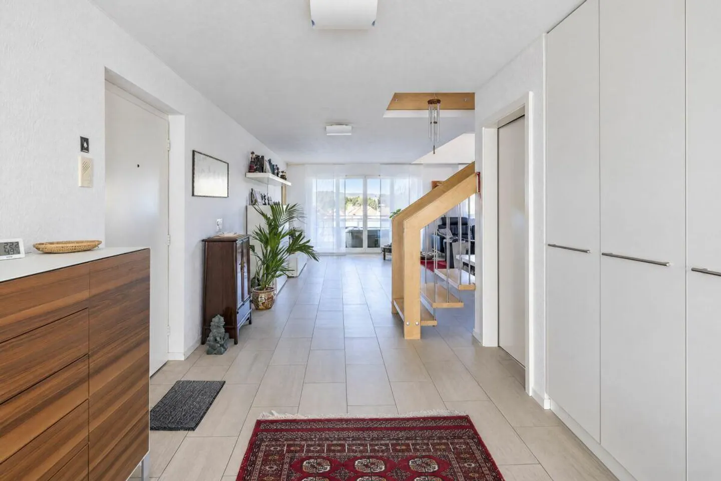 Appartamento duplex attico di 7,5 stanze con 218 m² e galleria a Bösingen - Foto 8 di 16