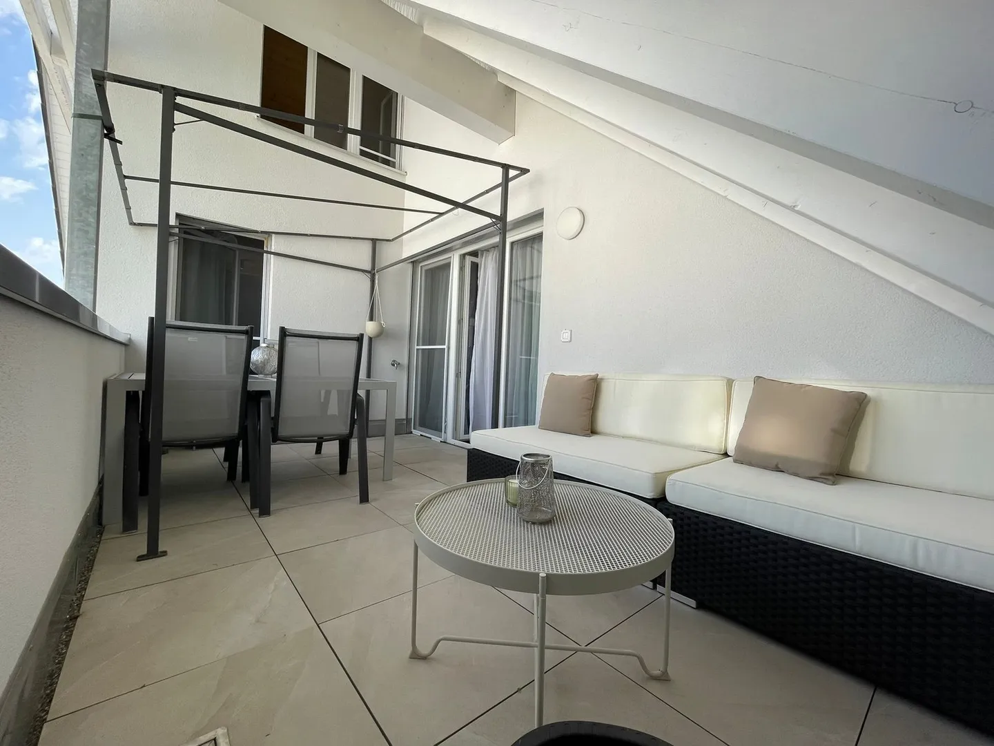 Appartamento mansardato di 2,5 locali con galleria aperta aggiuntiva - Foto 2 di 10