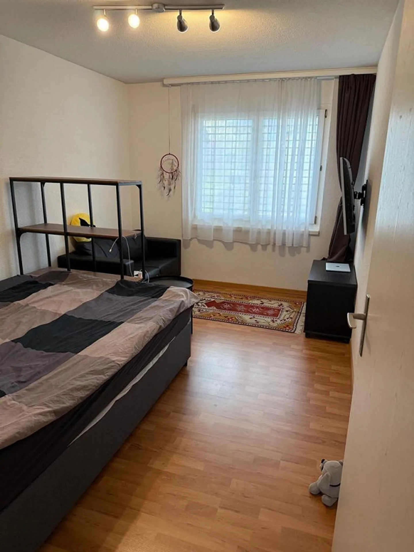 Spacious 5.5-room single-family house with garden - Photo 8 of 12